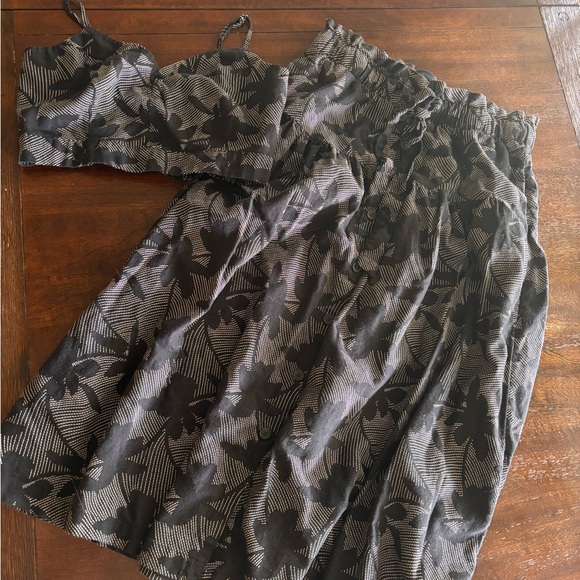 Black and Gray Floral Two-Piece Set - Picture 1 of 7